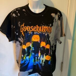 Goosebumps cropped Halloween tee shirt NWOT